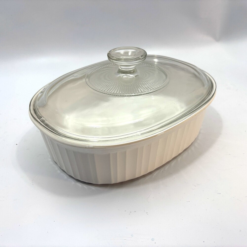 White Ceramic Casserole Dish with Glass Lid Oval
